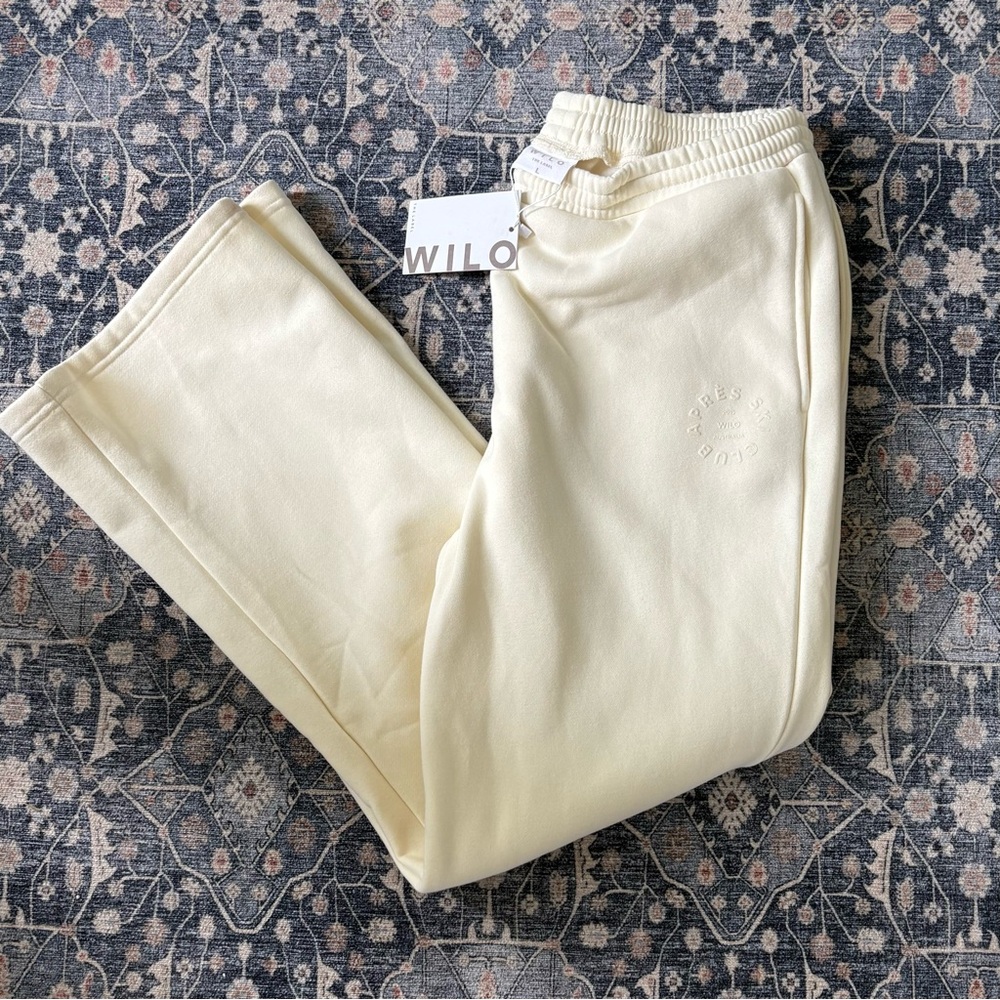 Wilo the Label Apres Ski Wide Leg Trackpant - Size Large NEW!
